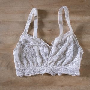 Never Say Never Curvy Sweetie Bralette